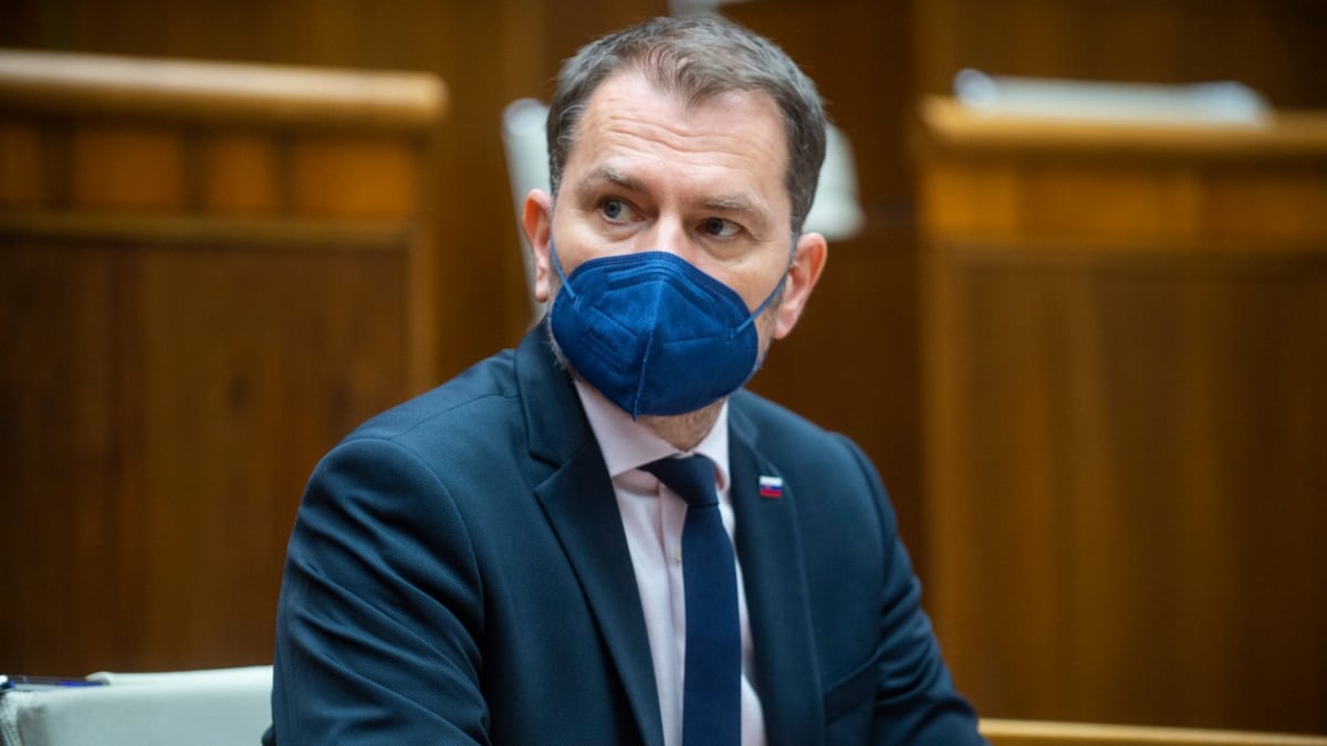 Slovenský ministr financí a expremiér Igor Matovič zvažuje zavedení lockdownu pro všechny lidi nad 60 let.
