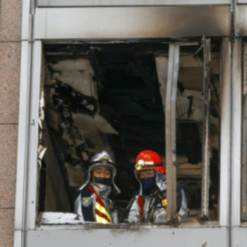 V Japonsku při požáru zemřelo 27 lidí