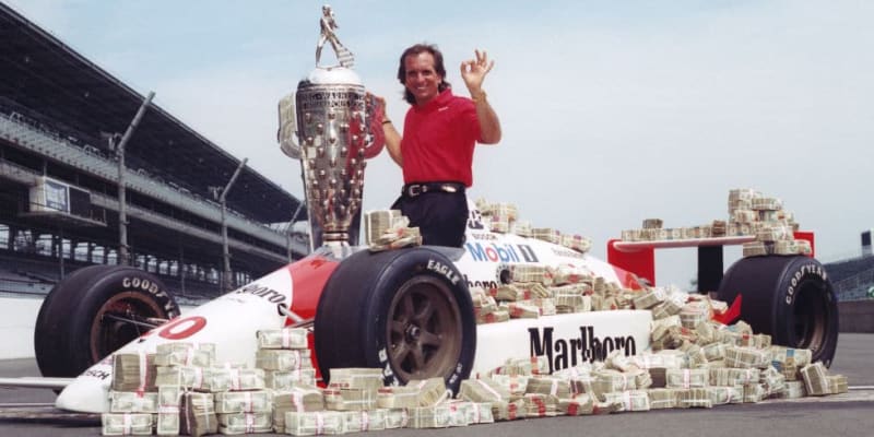Fittipaldi v roce 1993 po vítězství v Indy 500.