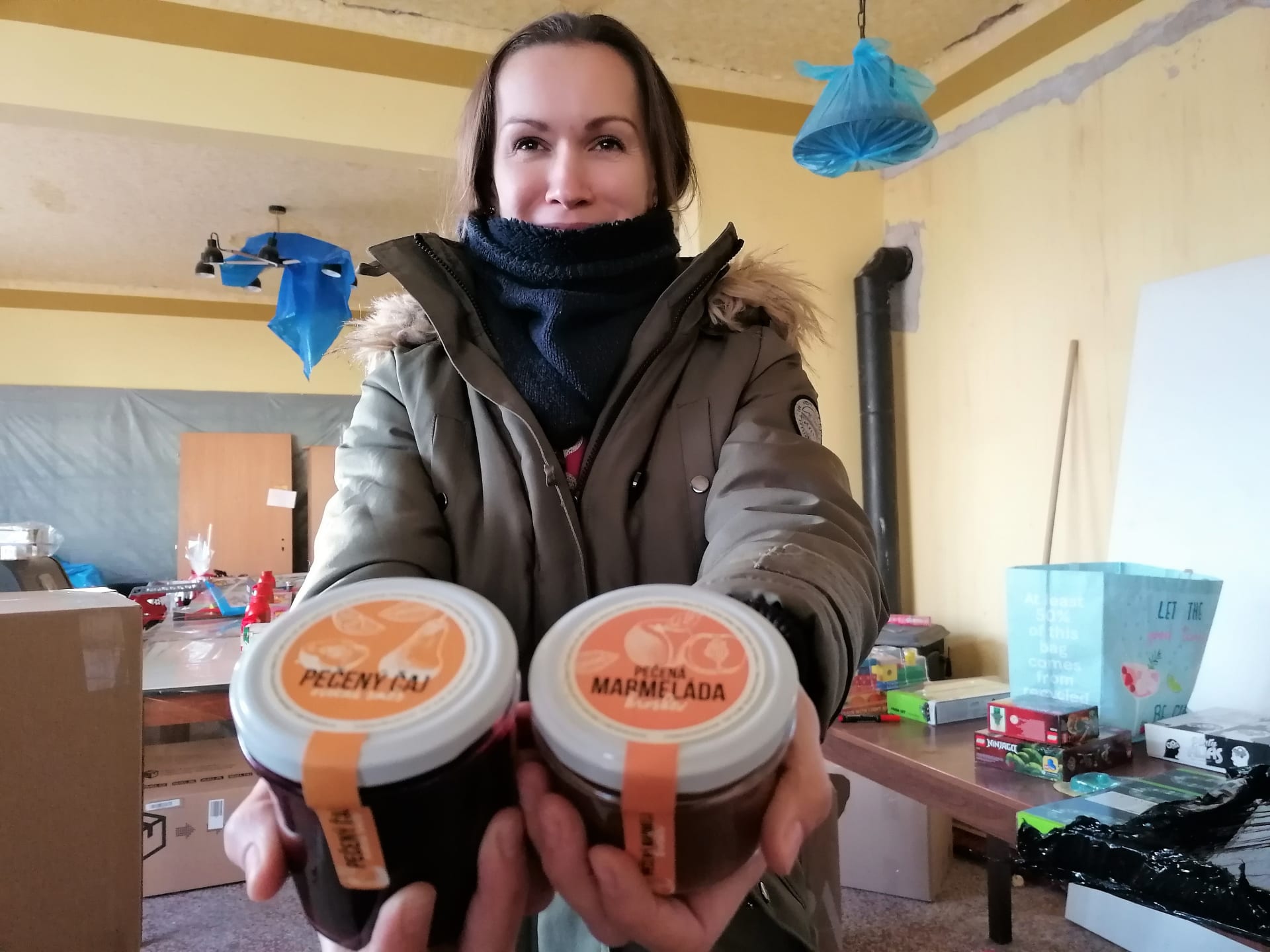 Aneta Stibůrková se aktuáně snaží uživit pečenými marmeládami a čaji vlastní výroby. Uvítala by nové zákazníky.