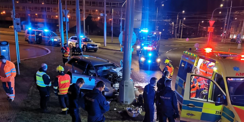 K vážné nehodě došlo na Nový rok v centru Plzně. 