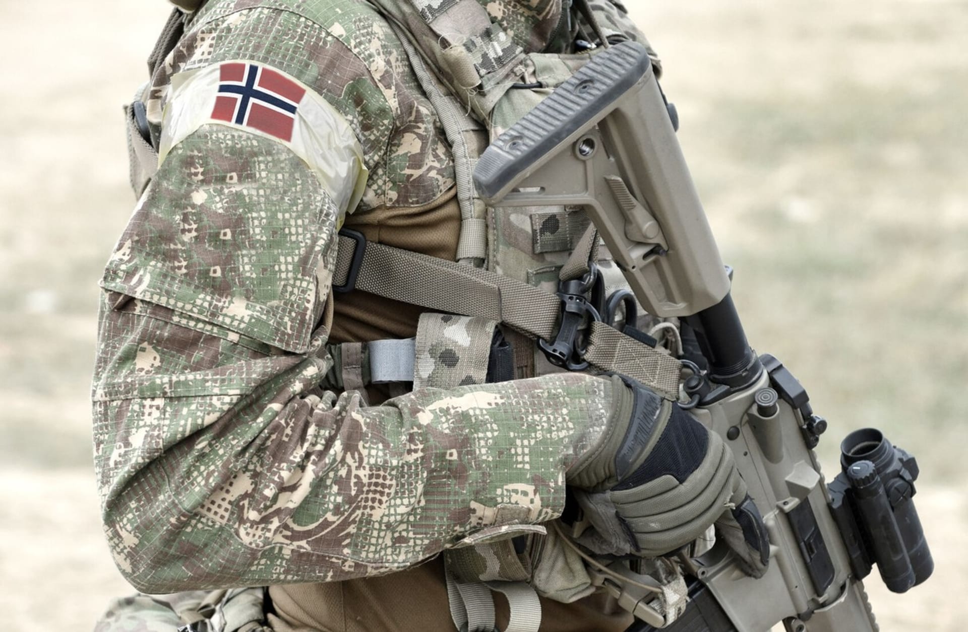 Norsko se stalo první zemí NATO, která zavedla povinnou brannou povinnost i pro ženy.