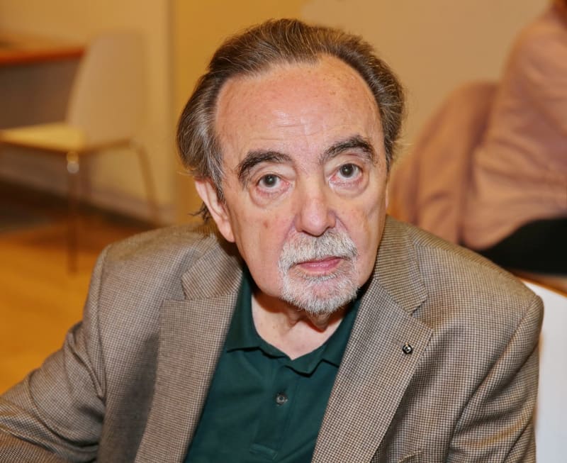 Režisér Dušan Klein zemřel ve věku 82 let. 