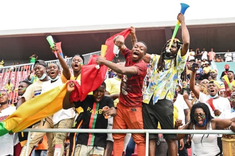 Fanoušci Mali pomohli svému týmu k vítězství 1:0.