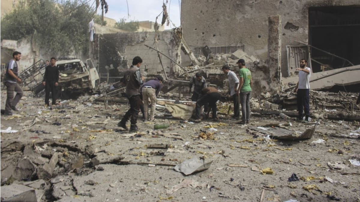 Damašek po bombardování v roce 2015.