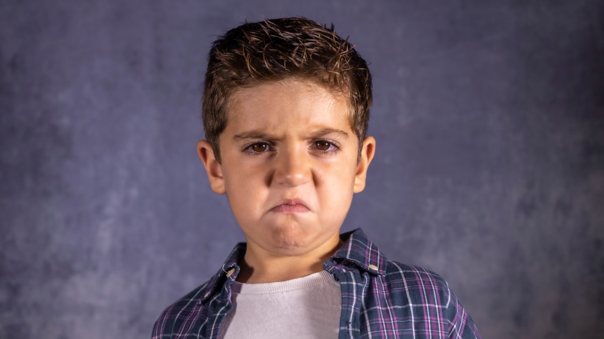 Rodiče se často pokouší mírnit vztek u svých dětí nešťastným způsobem.