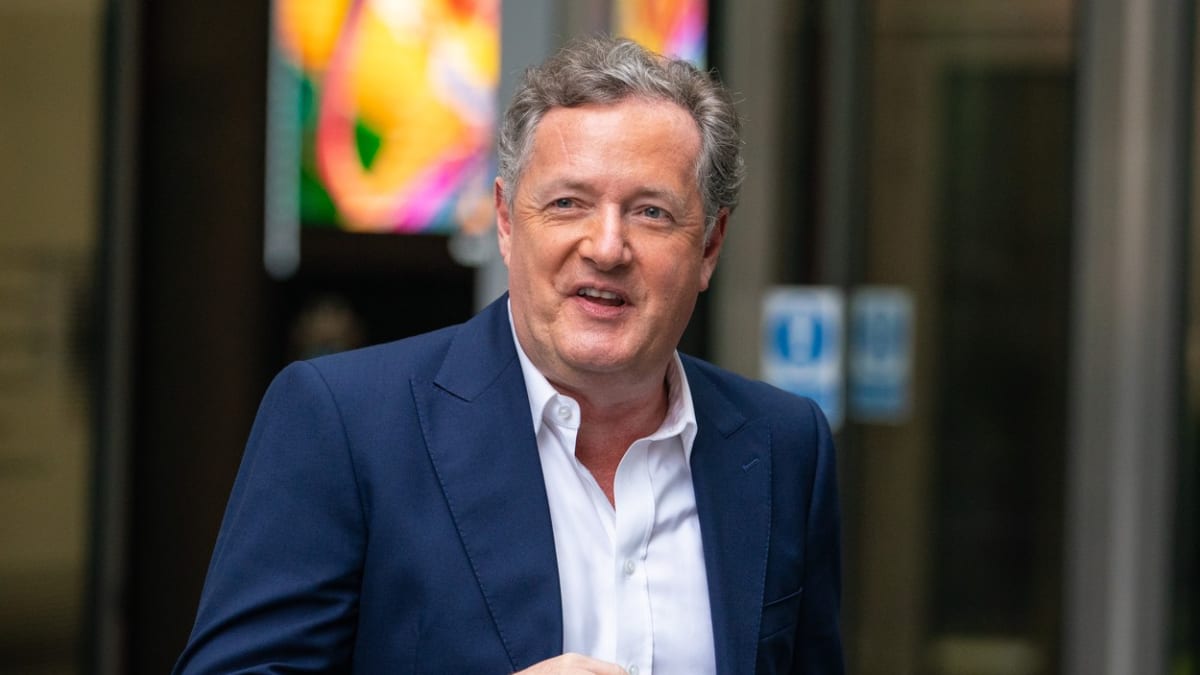 Piers Morgan je proslulý kritikou známých osobností. Vyjadřoval se i k rozvodu Johnnyho Deppa s Amber Heardovou  či ke kauze „Megxit“. 