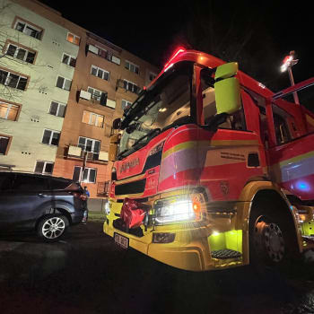 Jeden člověk zemřel ve středu večer při požáru bytu ve třetím patře panelového domu v Ostravě-Porubě.