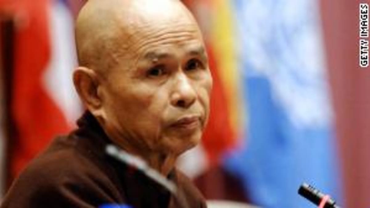 Zemřel mnich Thich Nhat Hanh