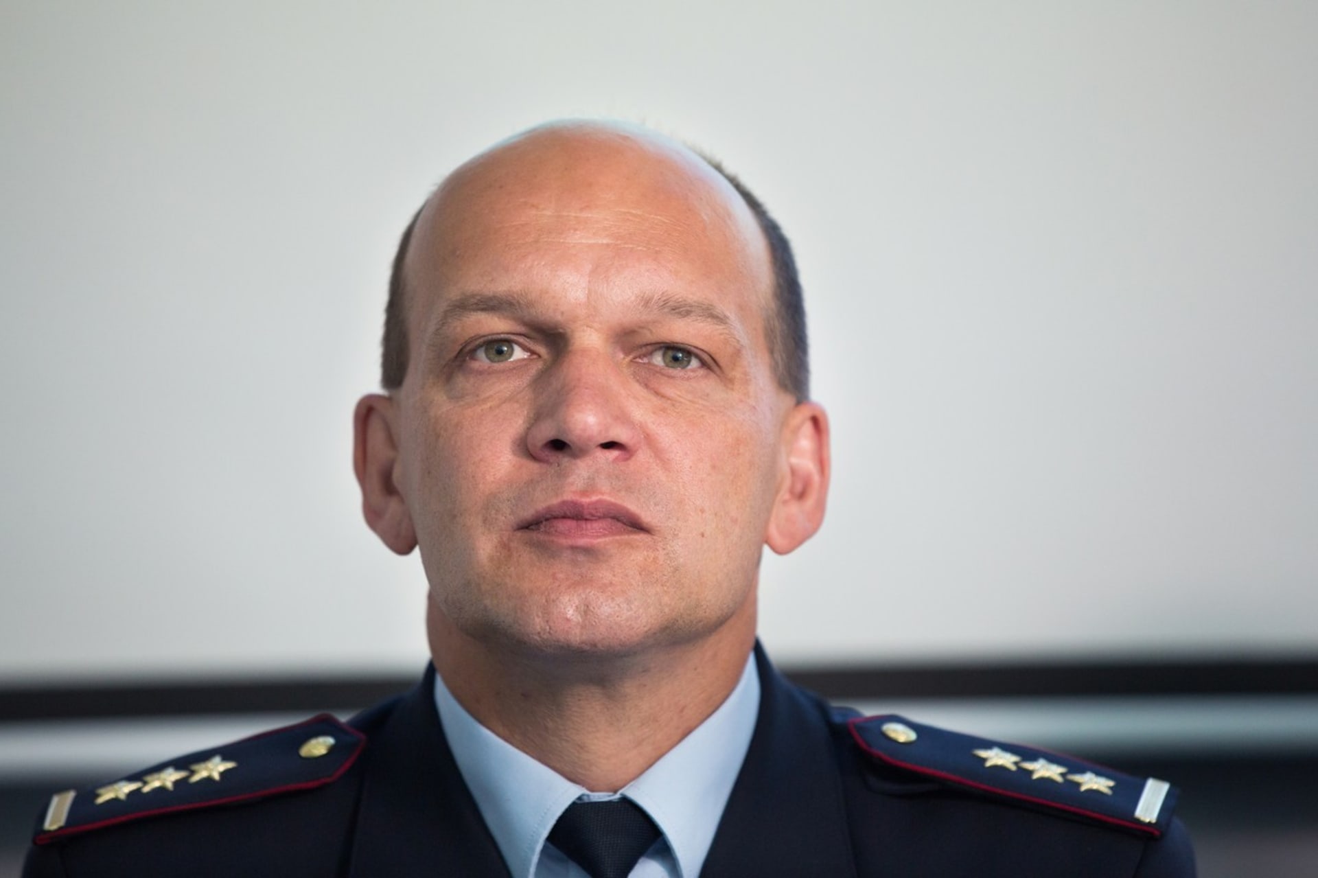 Náměstek policejního prezidenta Martin Vondrášek je podle všeho jediným kandidátem na post, který brzy opustí Jan Švejdar.
