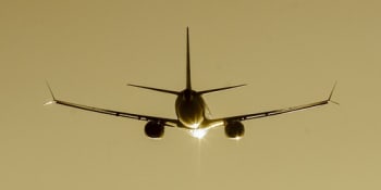 Světový unikát. Čeští piloti jako první přistáli s Boeingem 737 MAX na Antarktidě