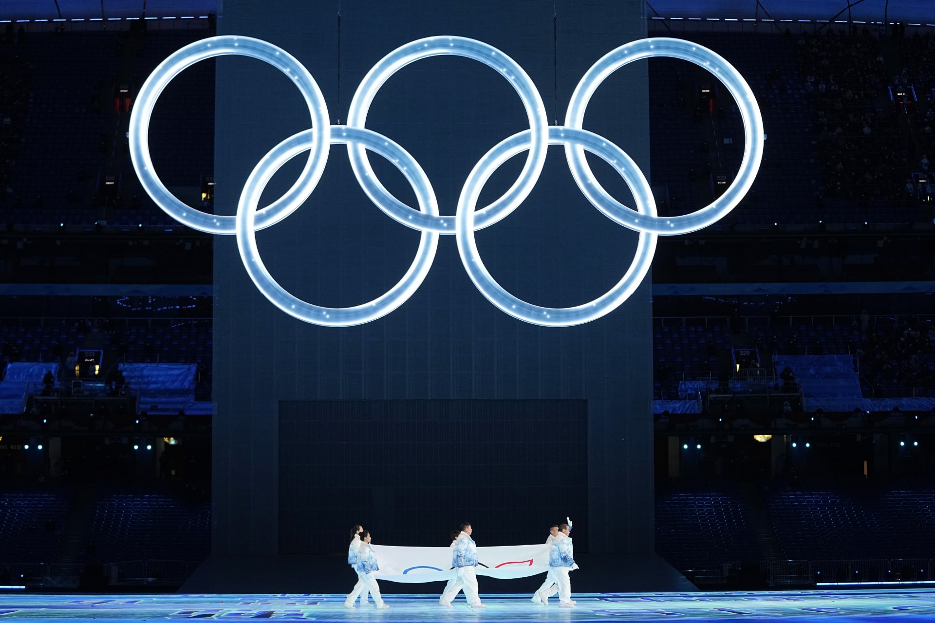 Fotografie ze zahajovacího ceremoniálu zimních olympijských her v Pekingu.