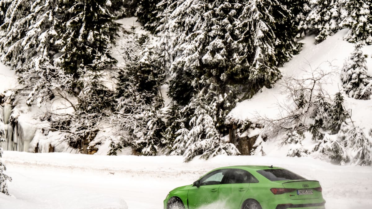 Audi RS3 je zaručeně budoucím sběratelským kusem. Umí jezdit až 290 km/h.