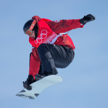 Kanadský snowboardista Max Parrot