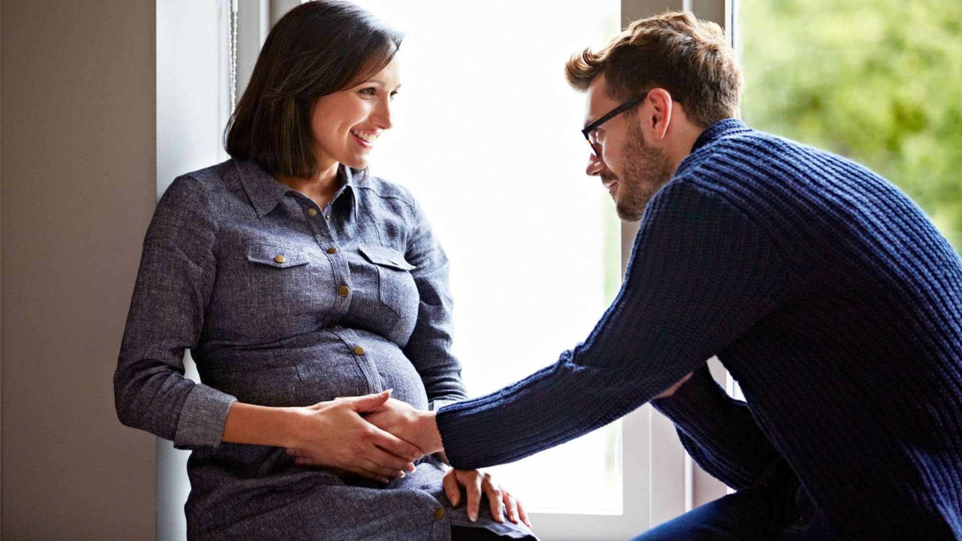 Muži a rodičovství: Co stresuje otce v době těhotenství partnerky?