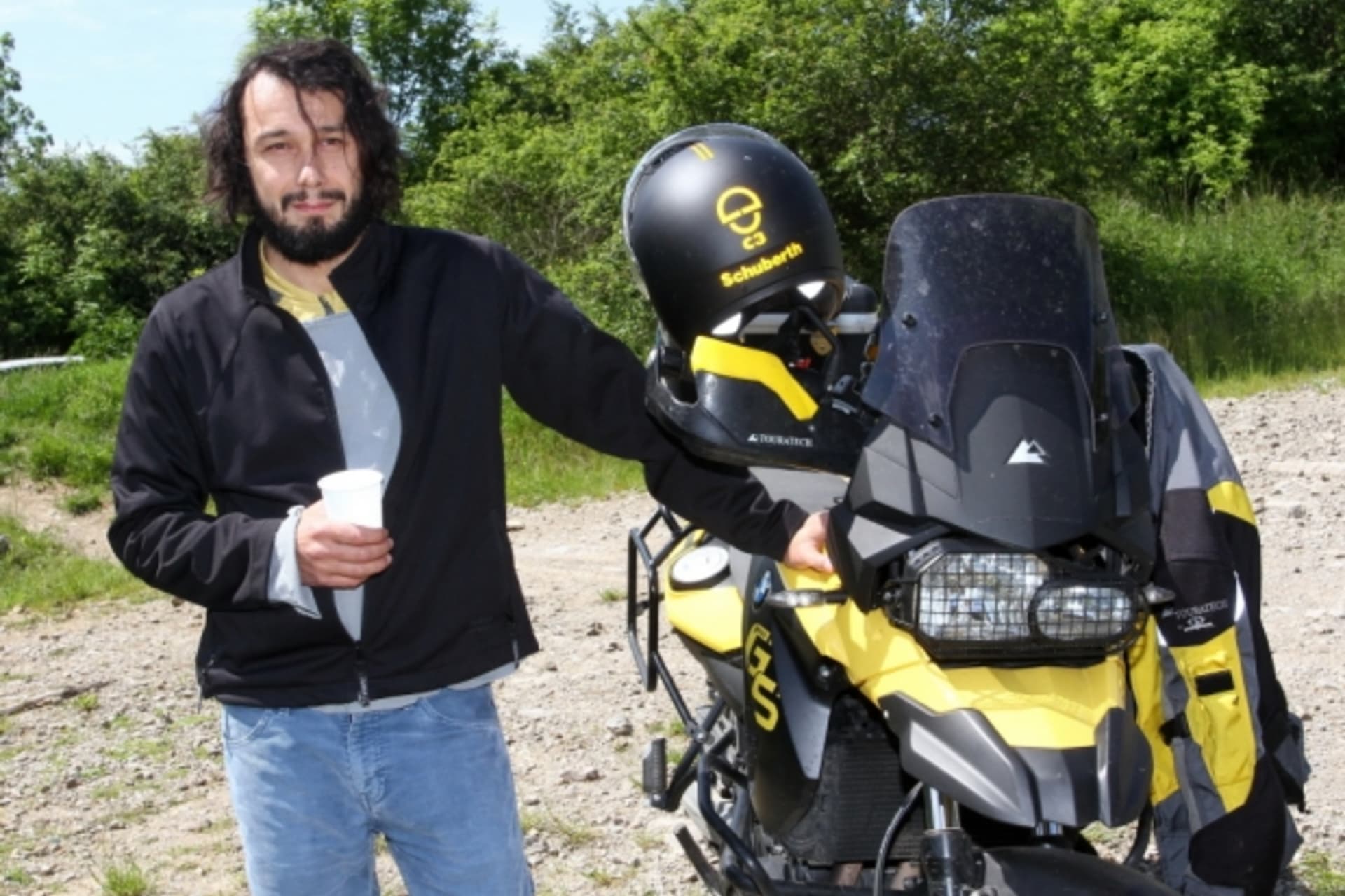 Moto cestou necestou - Pavel Liška se svojí motorkou