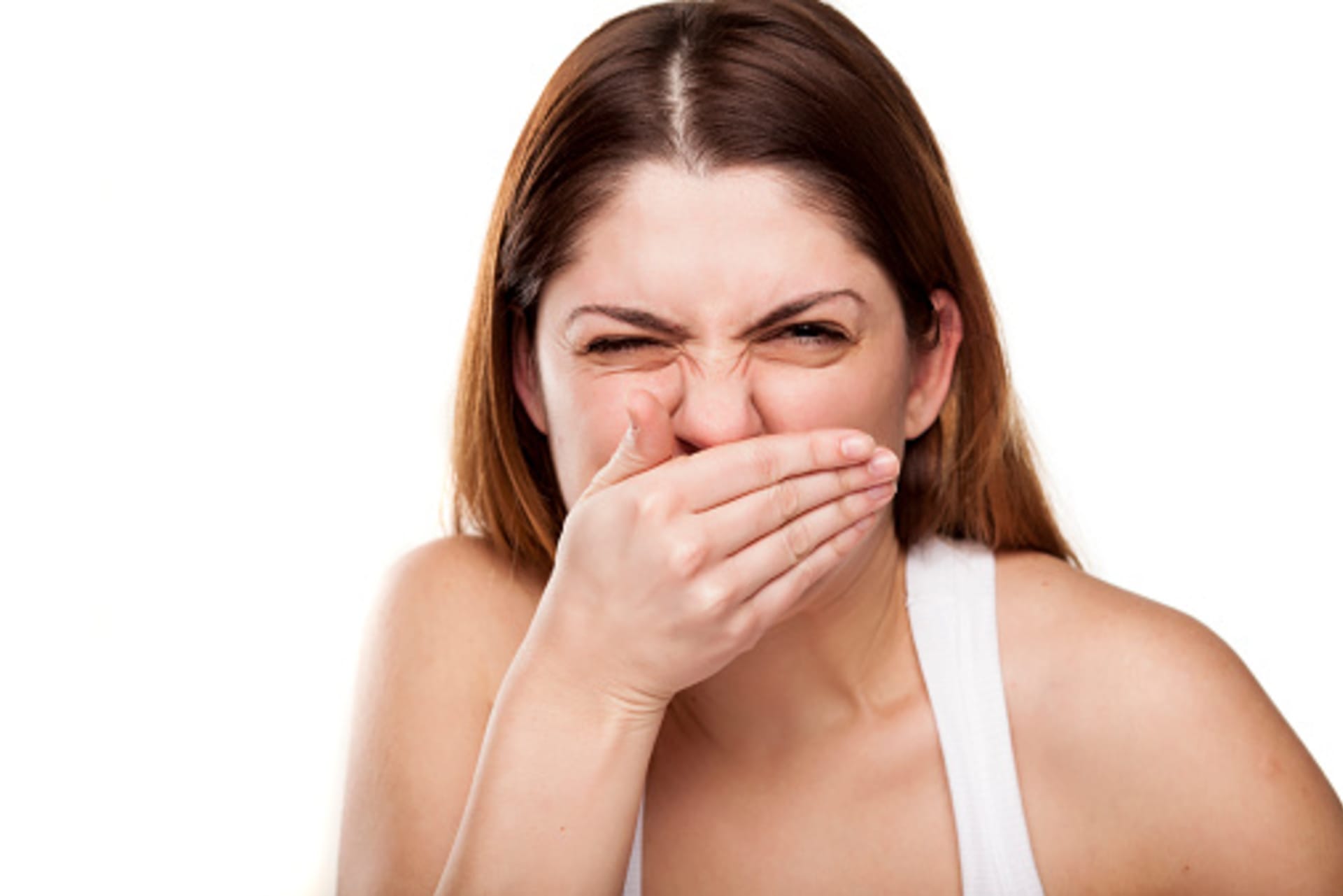 Příčinou zápachu mohou být problémy se zuby, nevhodný jídelníček nebo třeba nemoc
