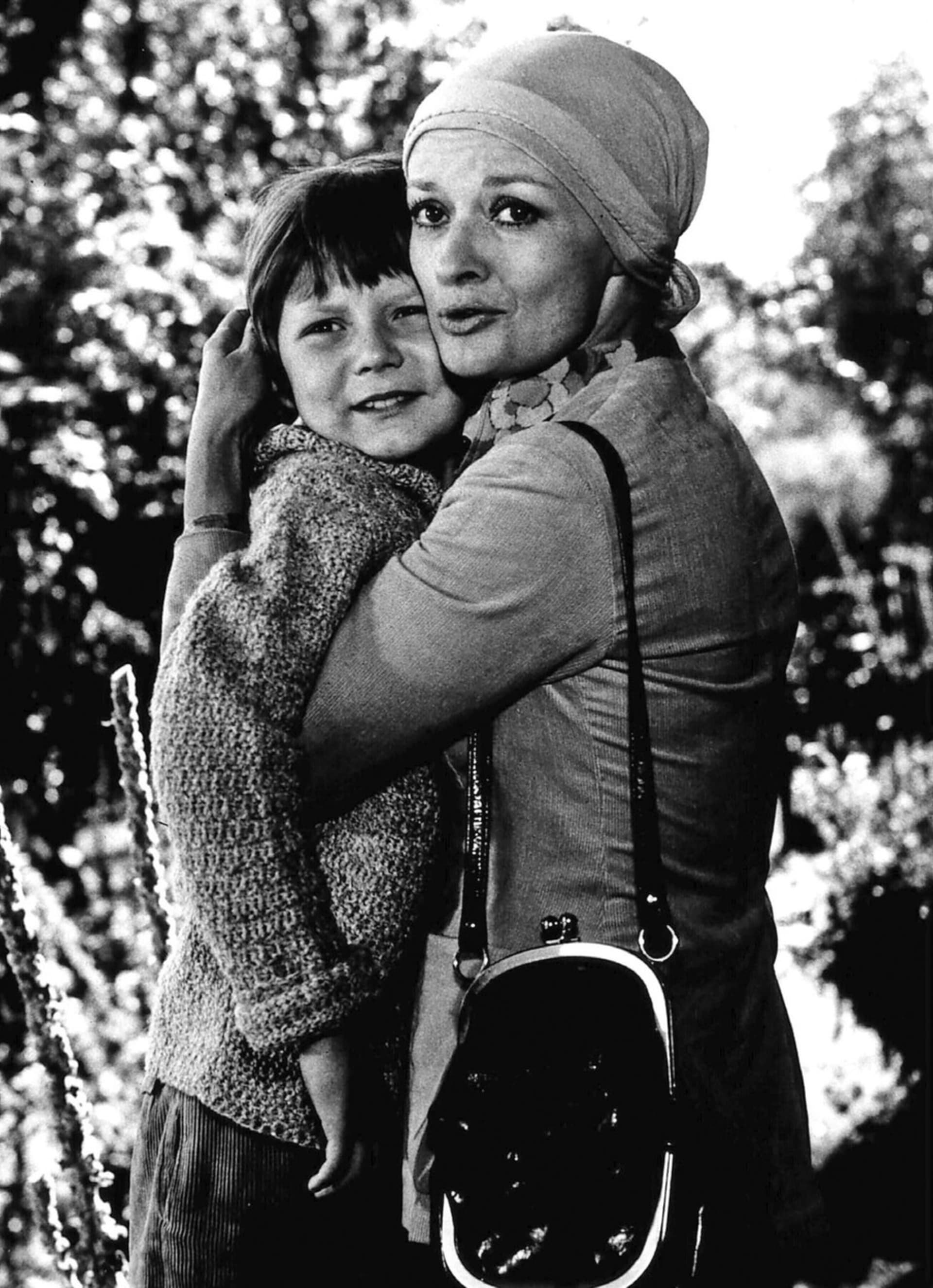 S Tomášem Holým ve filmu Na pytlácké stezce (1979)
