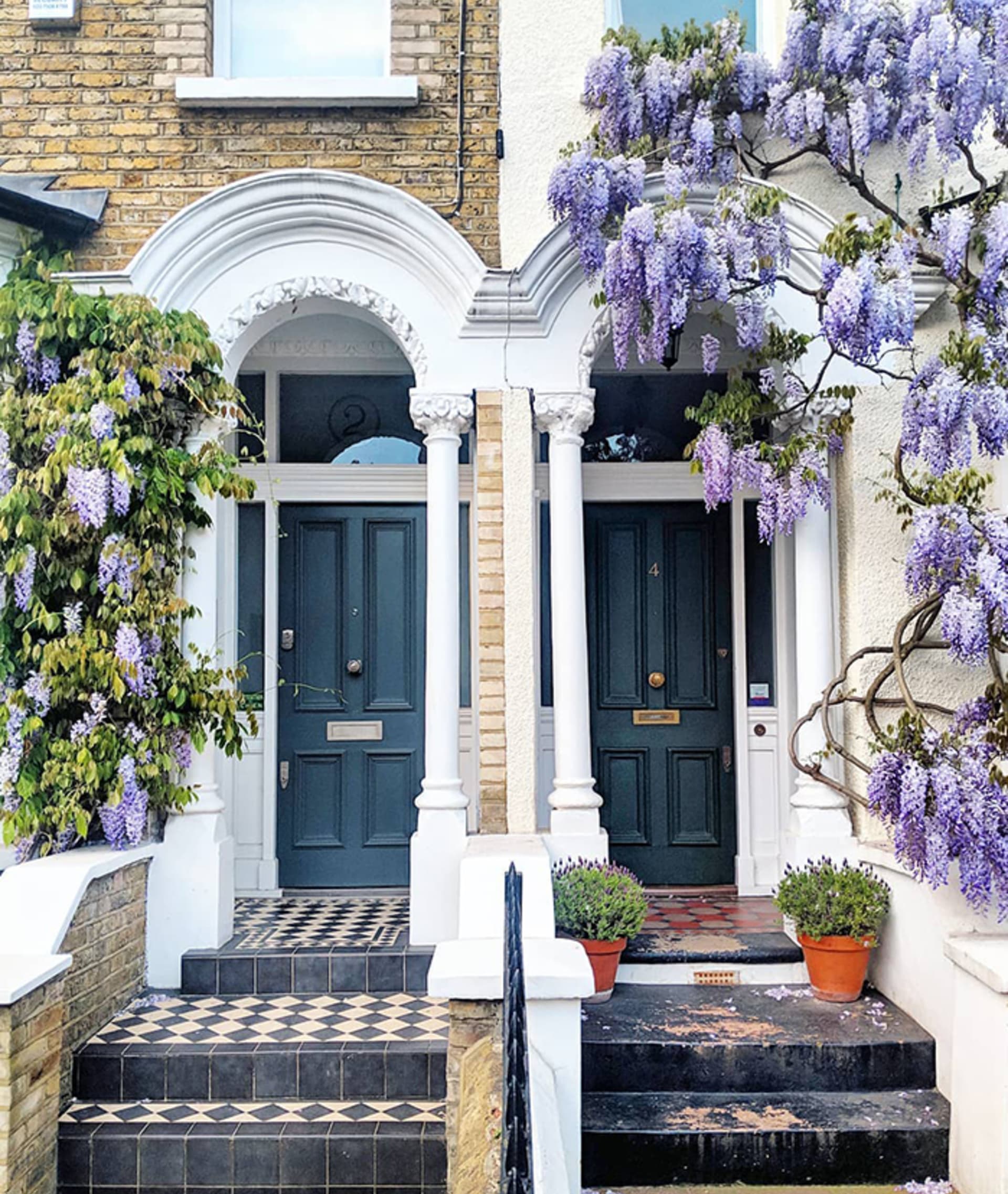 Nejkrásnější rozkvetlé dveře Londýna 19