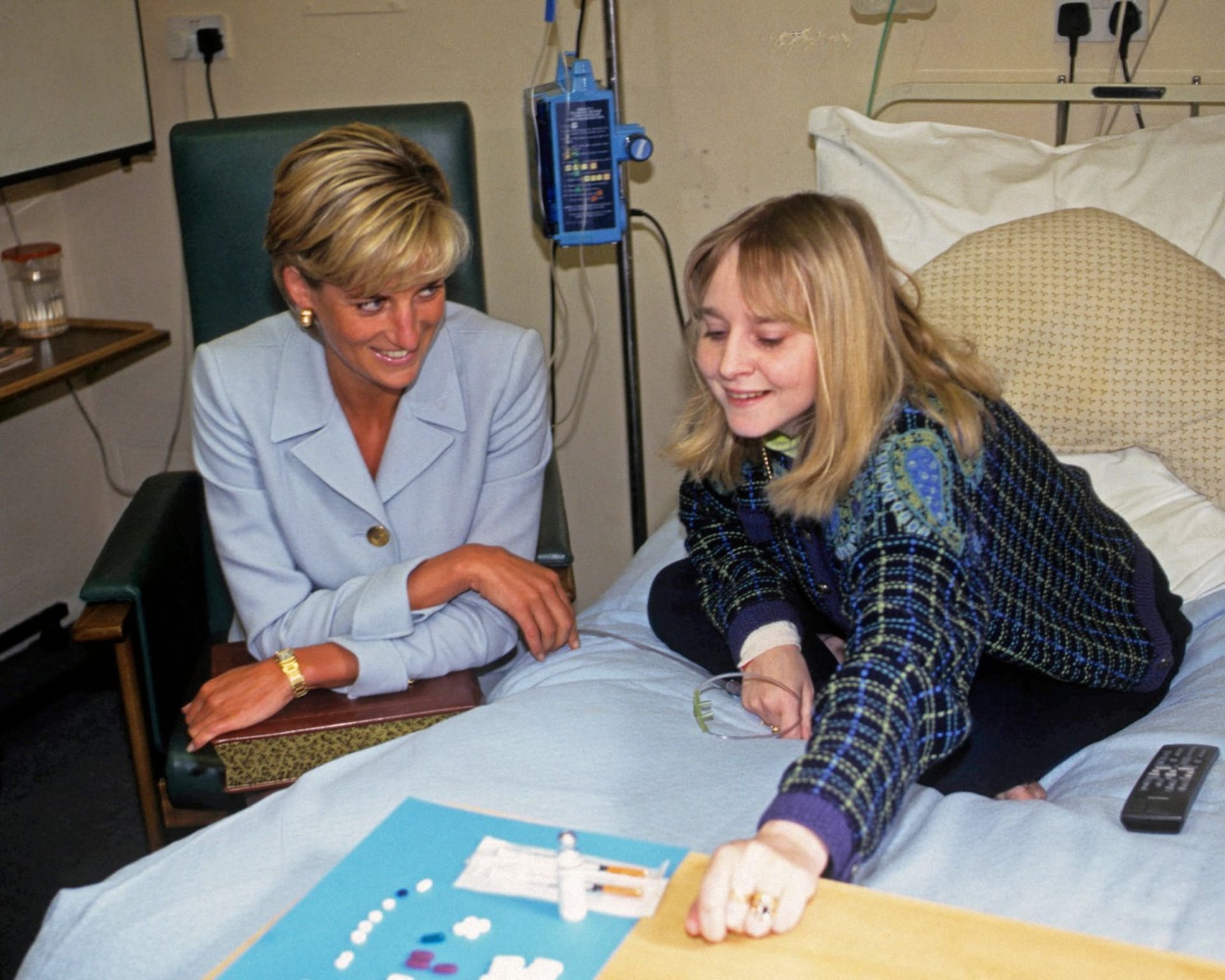Princezna Diana během své charitativní práce