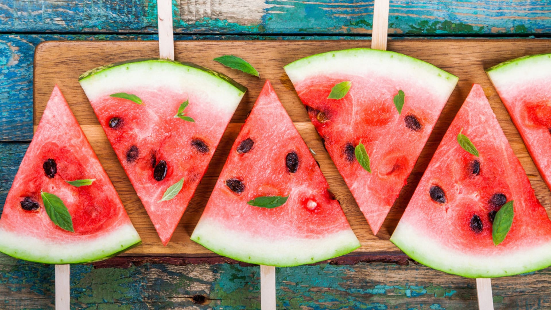 Několik skvělých důvodů, proč si v létě pochutnat na melounu