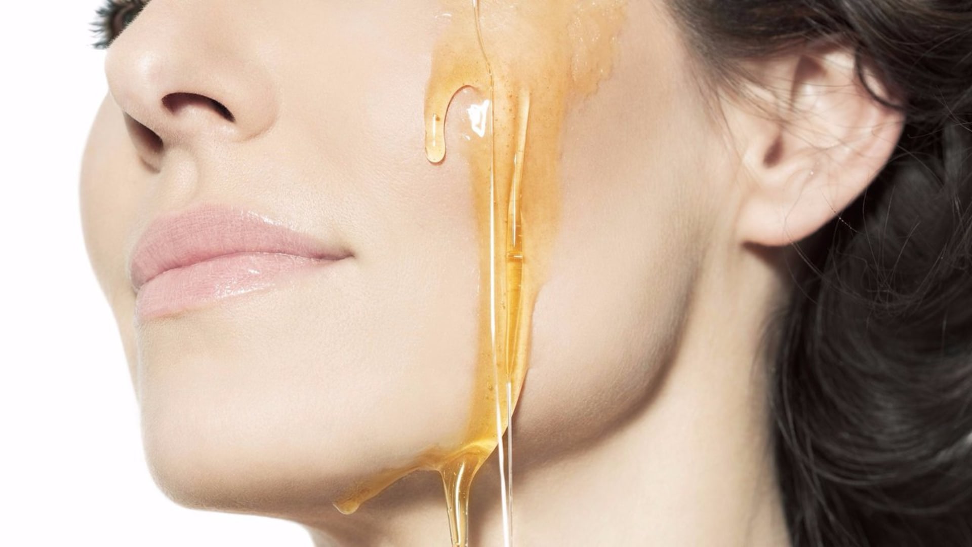 Med a včelí produkty v domácí kosmetice
