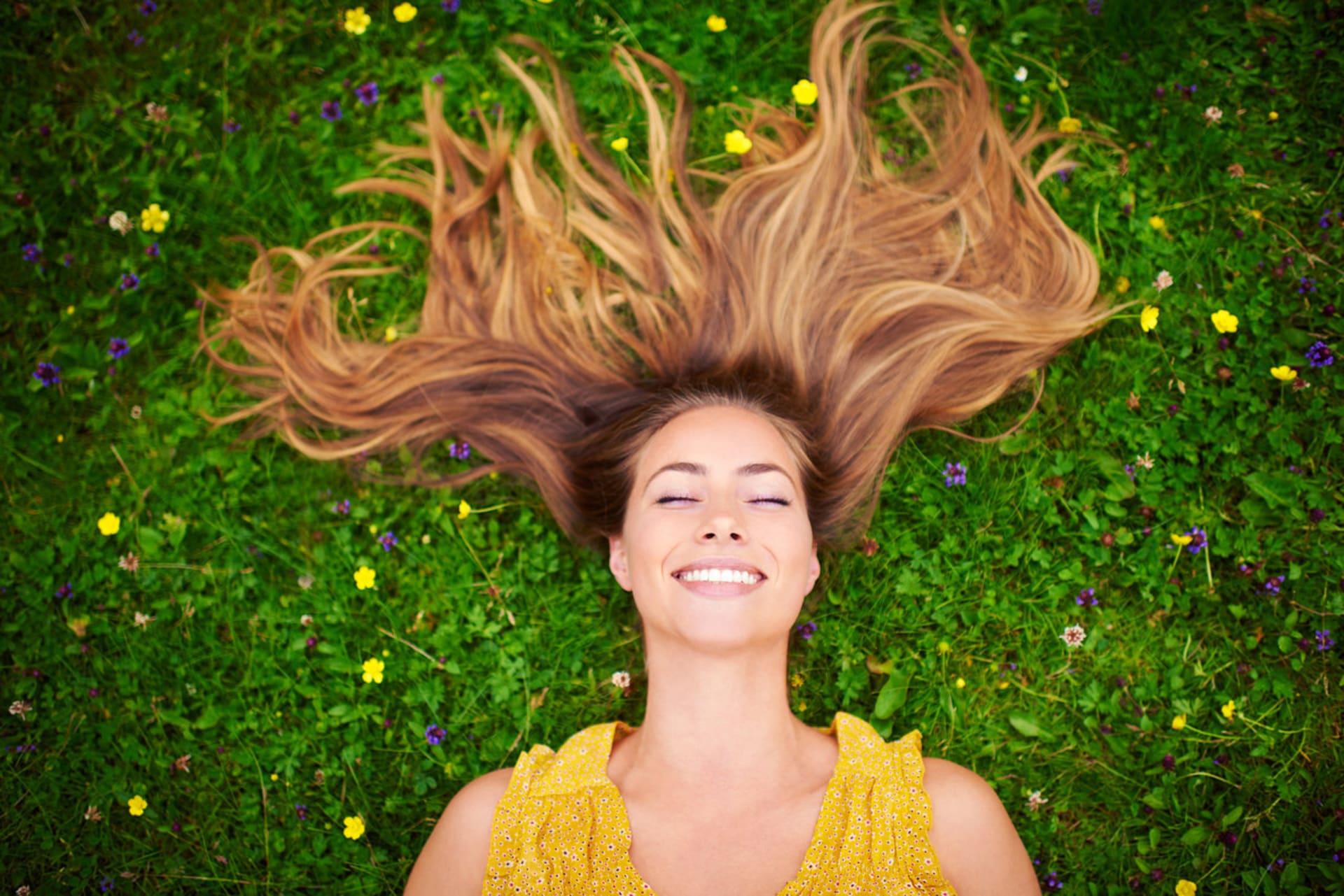 7 vlasových elixírů: Návod, jak probudit své vlasy do krásy