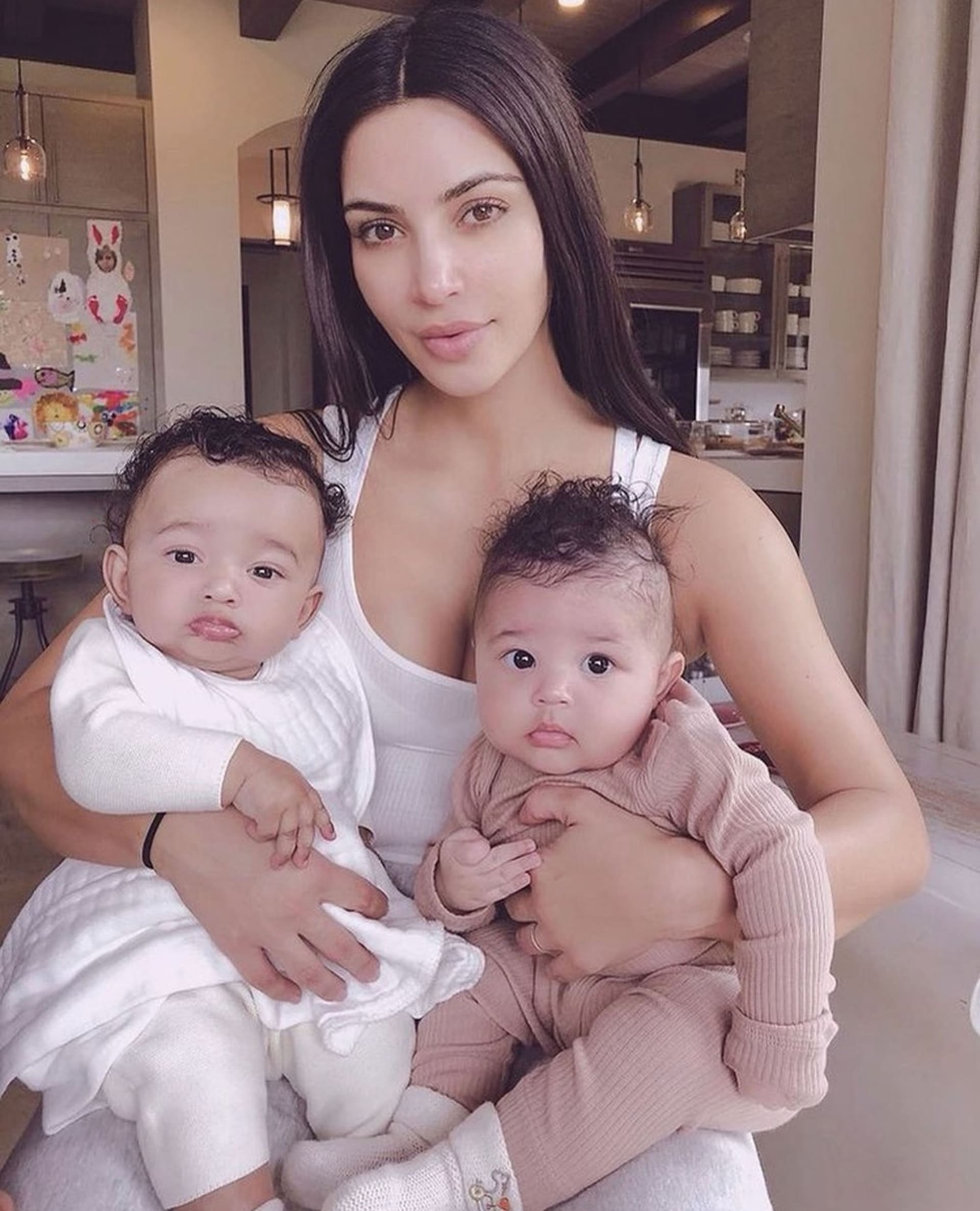 Kim Kardashian má celkem čtyři děti a všechny mají podivná jména