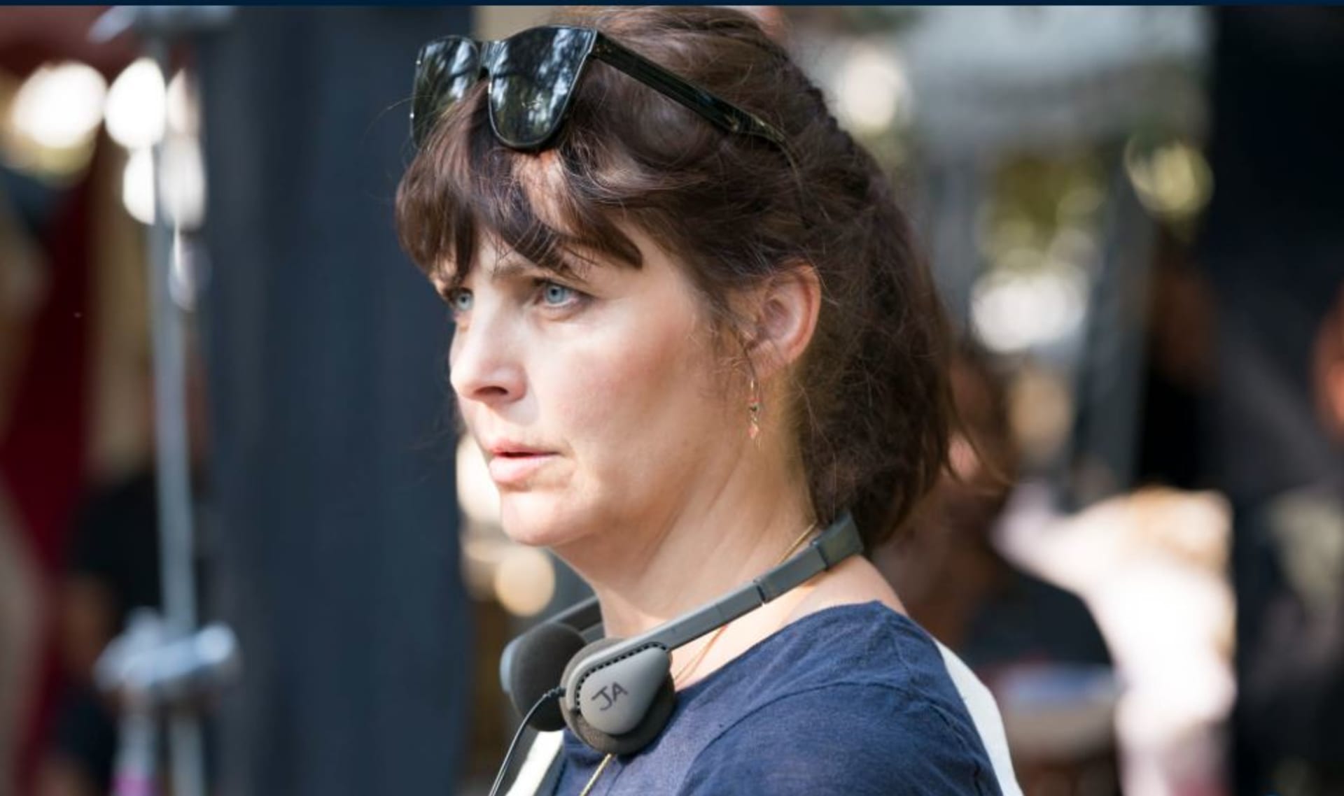 Norská režisérka Cecilie Mosli při natáčení amerického seriálu Chirurgové.