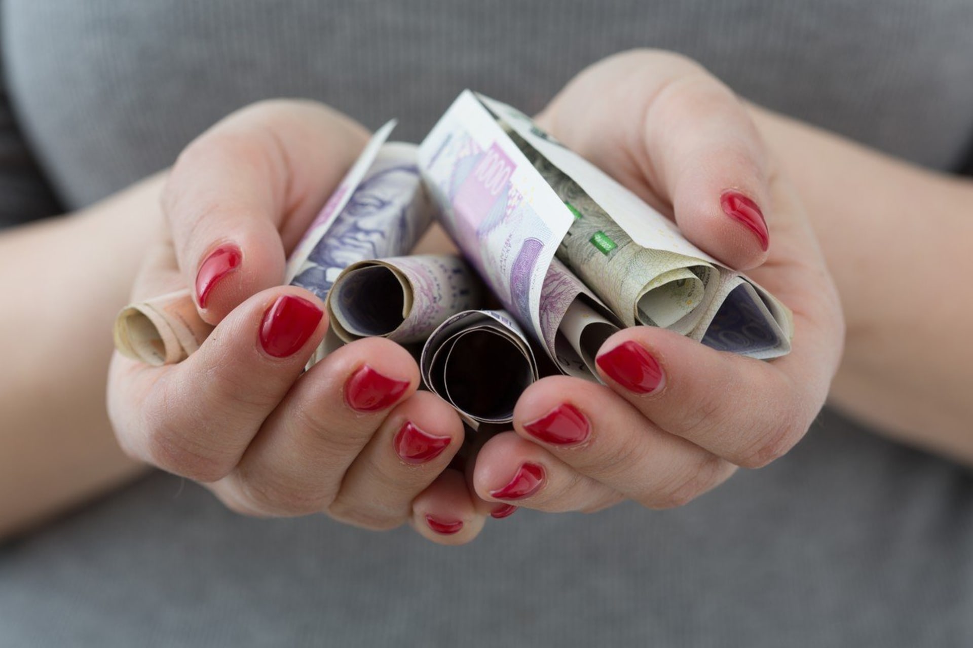 Kouzlo peněz: Které bankovky přitahují hojnost ve vaší peněžence?
