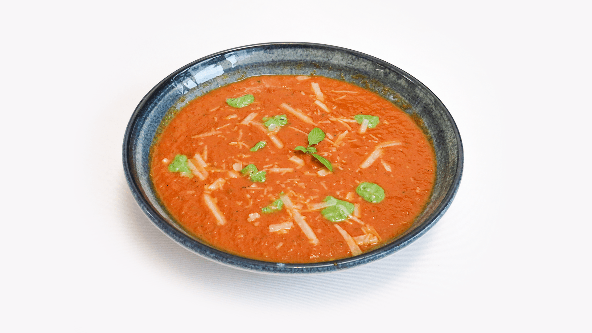 Rajčatová polévka s pestem
