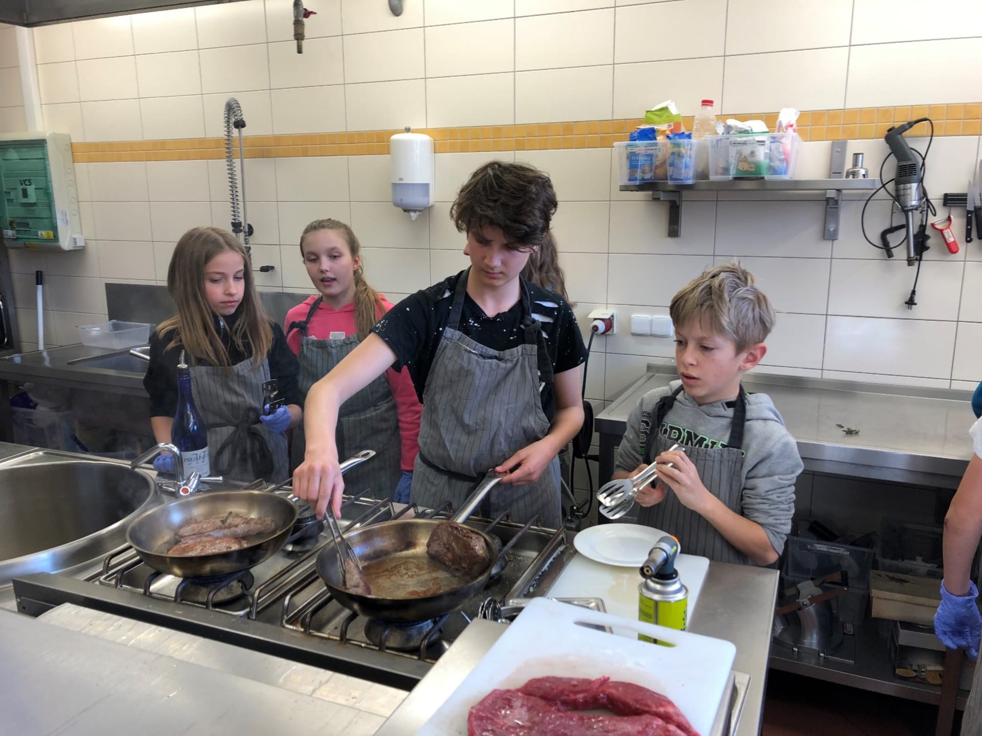 Děti se učí i vařit