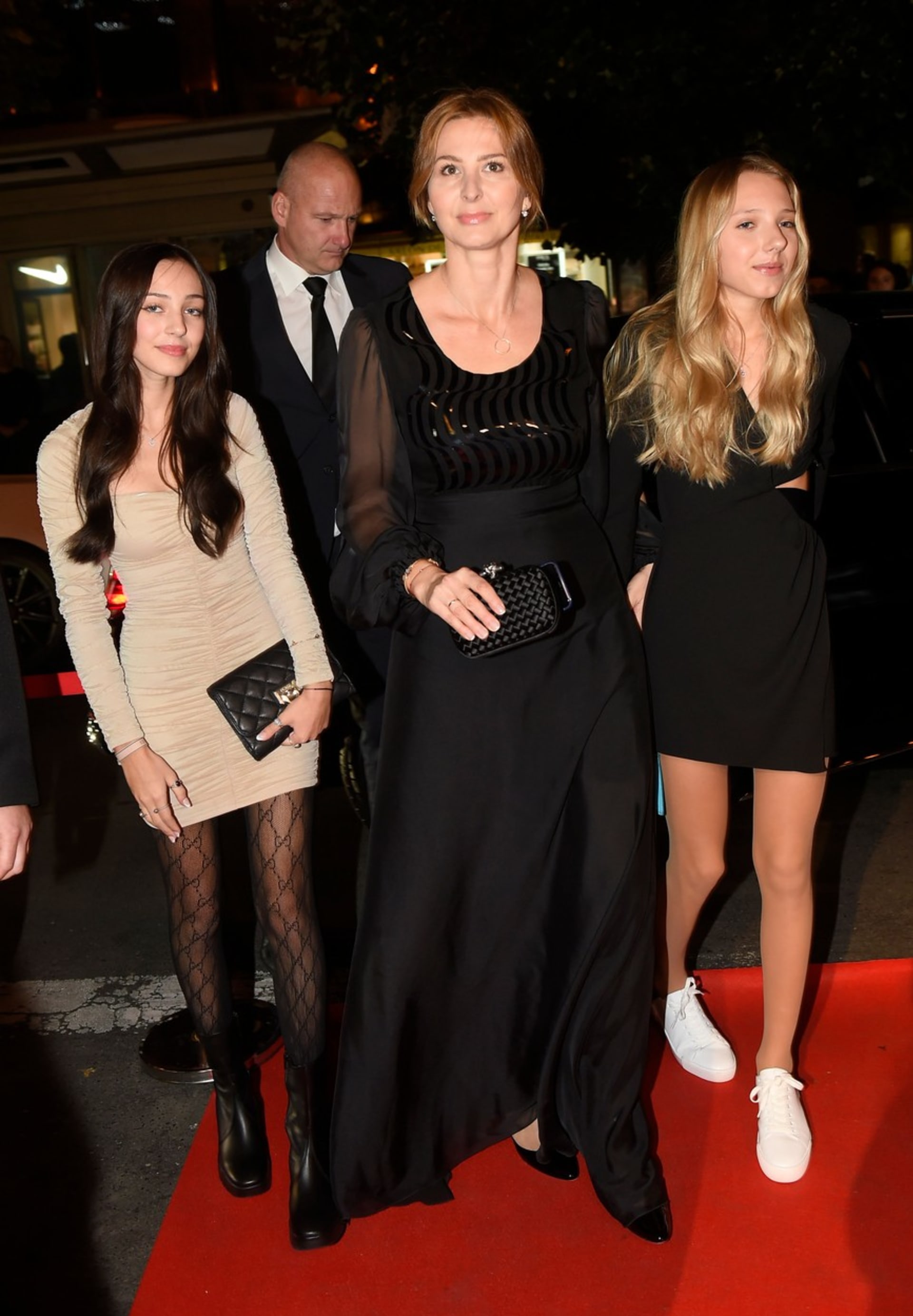 Na premiéru dokumentu Karel dorazily i Gottovy dcery Charlotte a Nelly s maminkou Ivanou Gottovou.