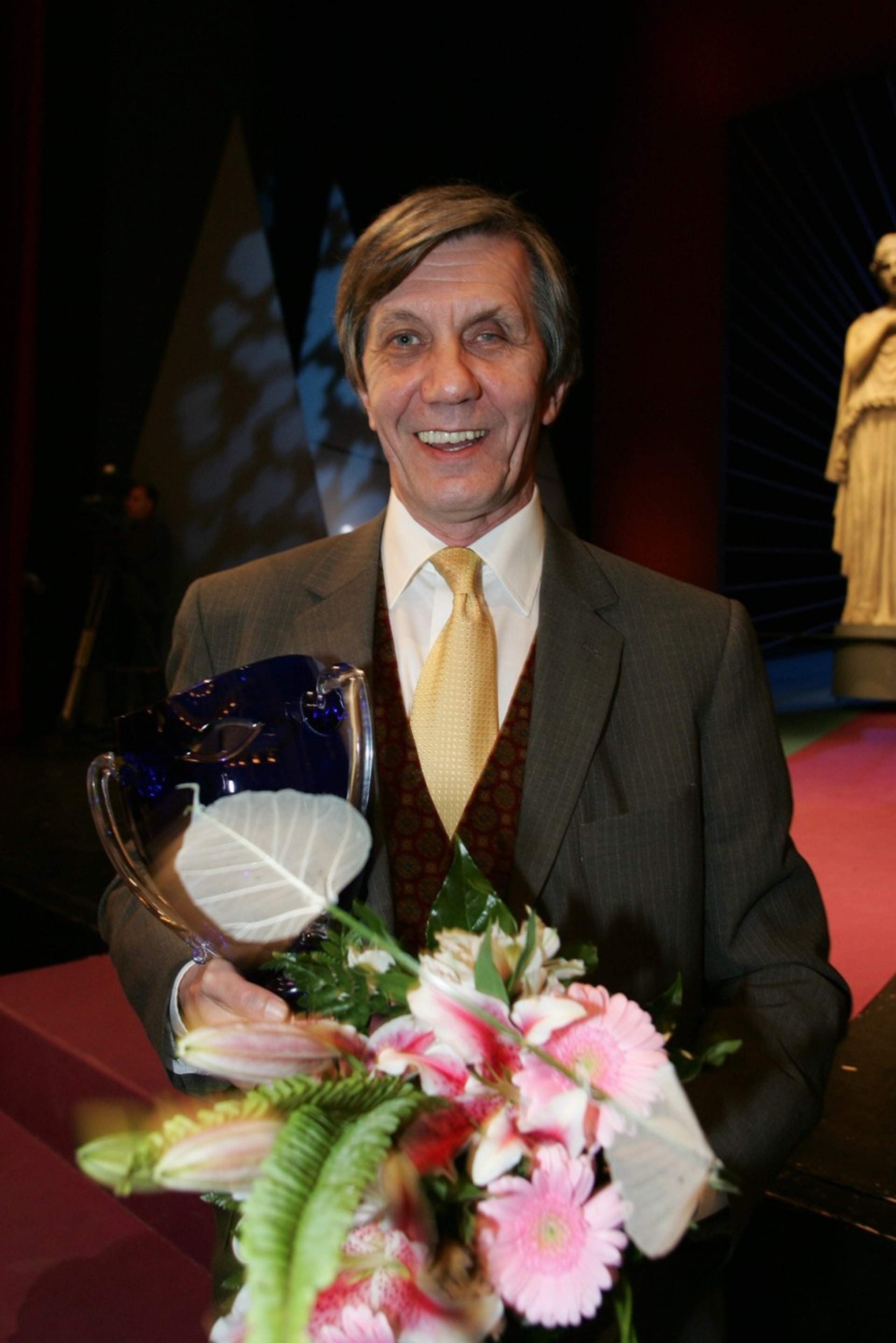 Herec Boris Rösner získal v roce 2004 cenu Thálie.