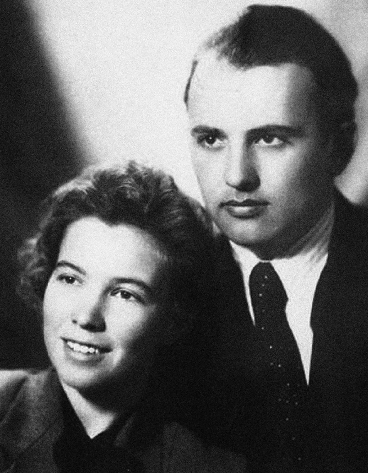Mladá Raisa a její manžel Michail Sergejevič Gorbačov