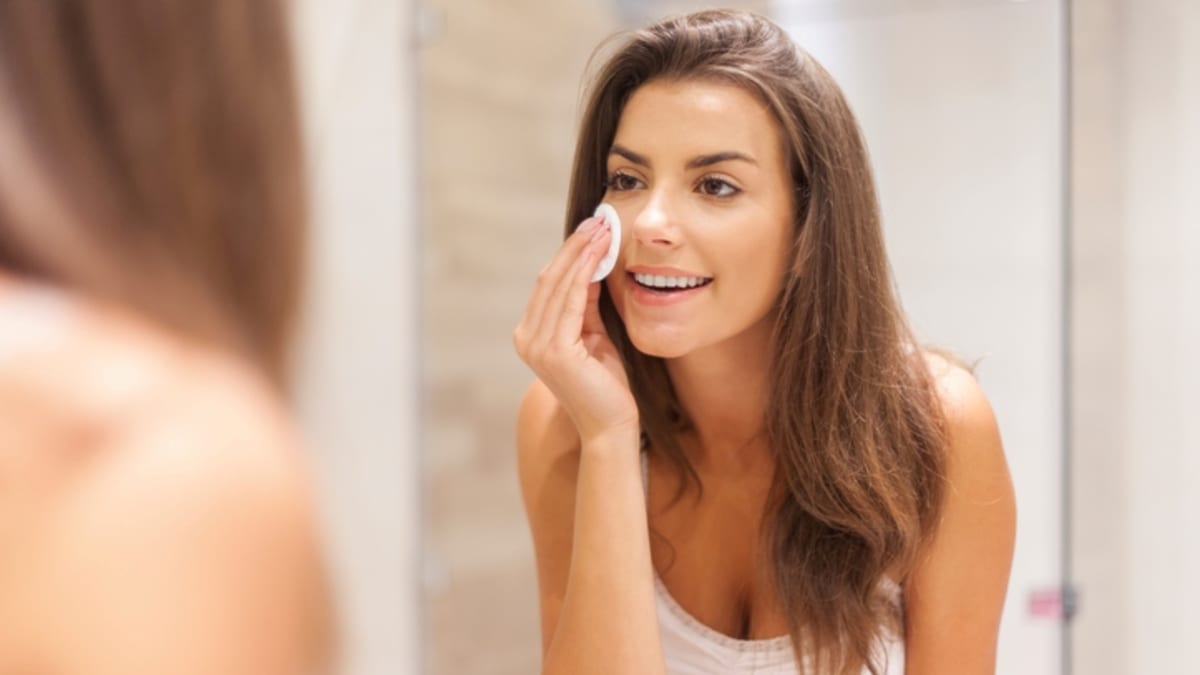7 způsobů, jak odstranit make-up bez klasického odličovače