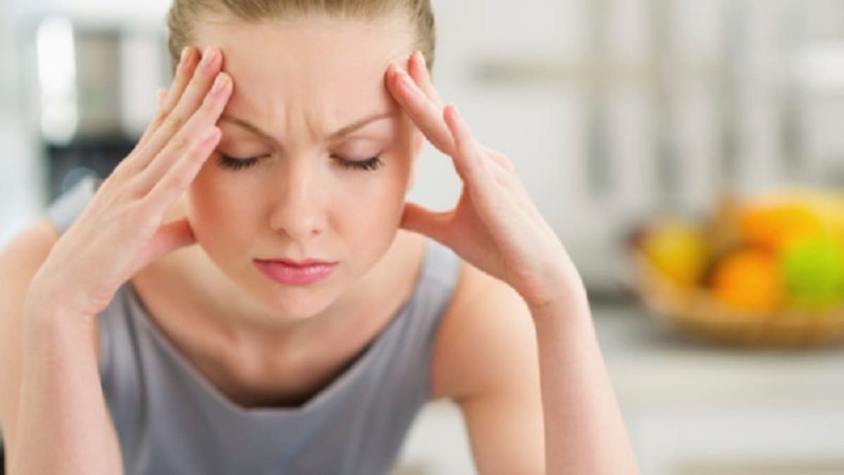 Hlava vás nemusí bolet jen kvůli stresu nebo změně počasí