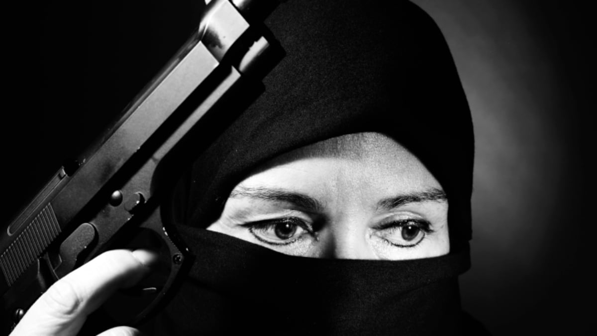 Ženy podvědomě nepovažujeme za nebezpečné. Tím méně od nich čekáme teroristický útok.