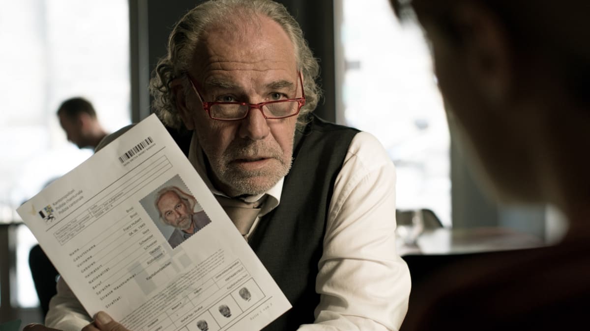 Švýcarský herec Christian Kohlund coby právník Thomas Borchert v krimi sérii Kriminálka Curych.