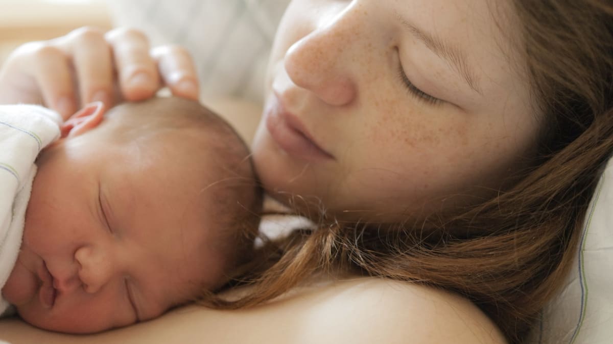 Dítě by podle lékařů mělo spatřit světlo světa raději v porodnici