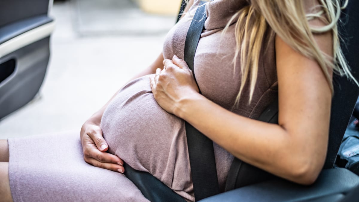 Těhotenství - cesta autem