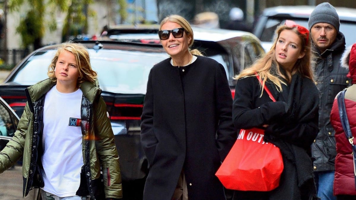 Gwyneth Paltrow a její dvě děti na nákupech