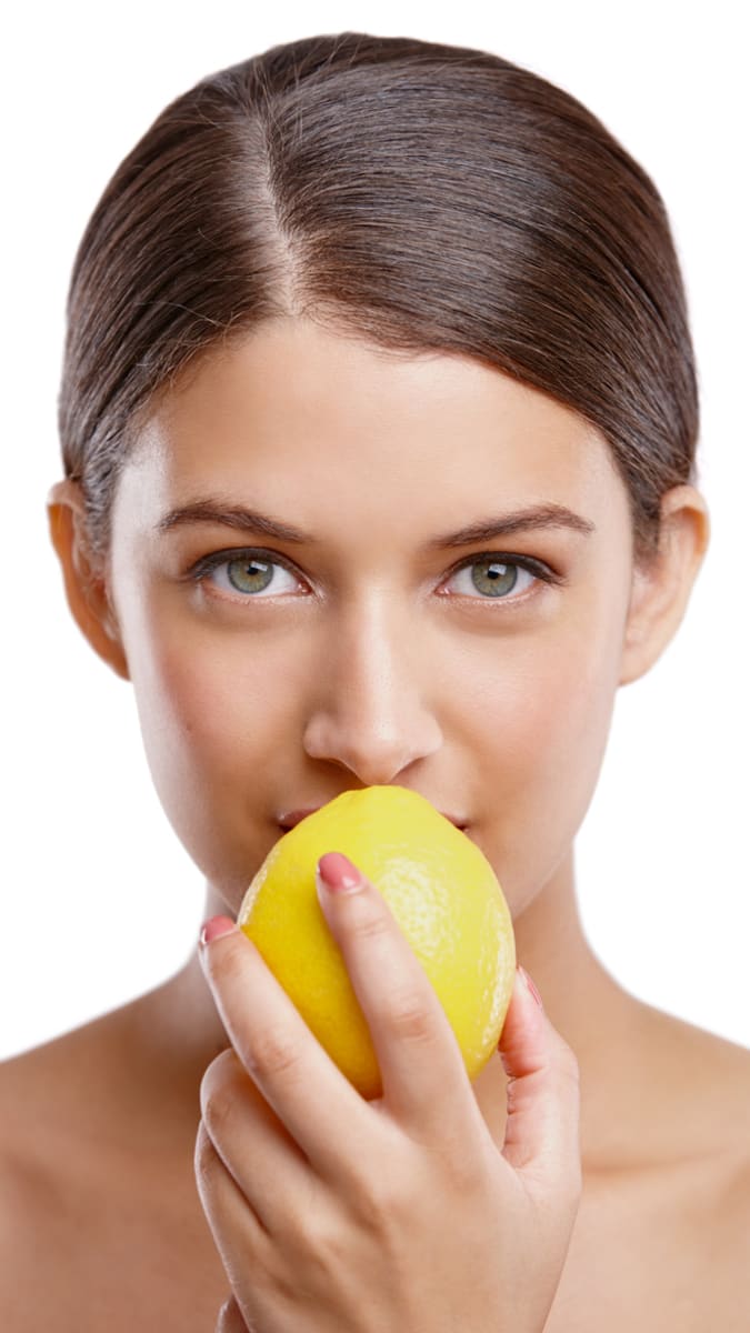 7 úžasných způsobů, jak využít citrón ke zkrášlení pleti před pusou