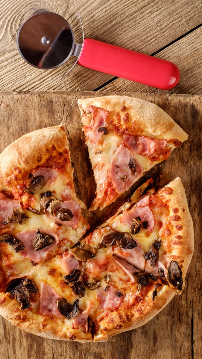 Oblíbená pizza na vás prozradí, jaký máte ráda sex! sunka