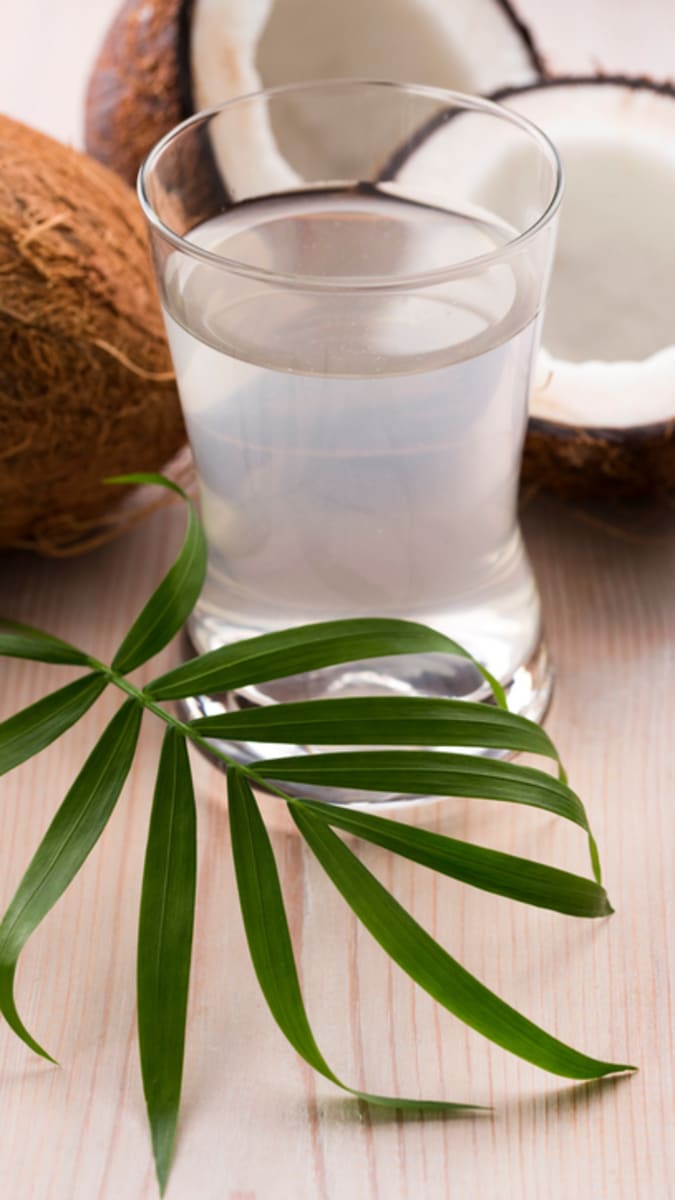 přírodní tipy kokosová voda