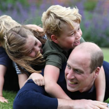 Princ William s dětmi během oslavy 38. narozenin v roce 2020