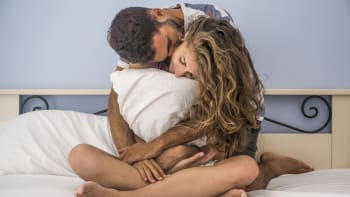 ODHALENO: Zapojení této věci do sexu zaručí ženám nezapomenutelný orgasmus! Na co nesmíte v posteli zapomenout?