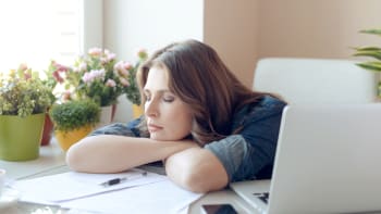 Jak se vyhnout jarní únavě? Naučte se správně pít