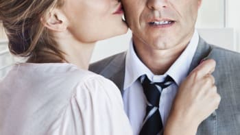 15 známek toho, že vás manžel nebo přítel podvádí