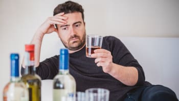 Příběh Dariny: Žiju s alkoholikem, který mě už nemiluje, ale nedokážu ho opustit